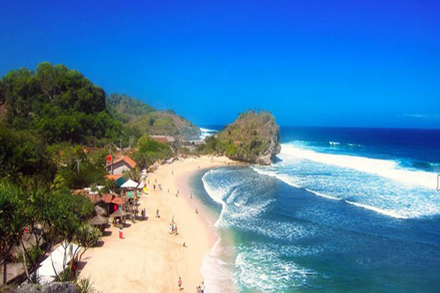 pantai-indrayanti-jogja